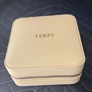 Mark & Graham Cream Jewelry Box